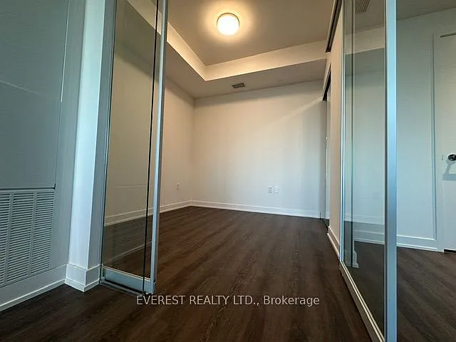 448 Burnhamthorpe Rd W #6512 — Photo 34