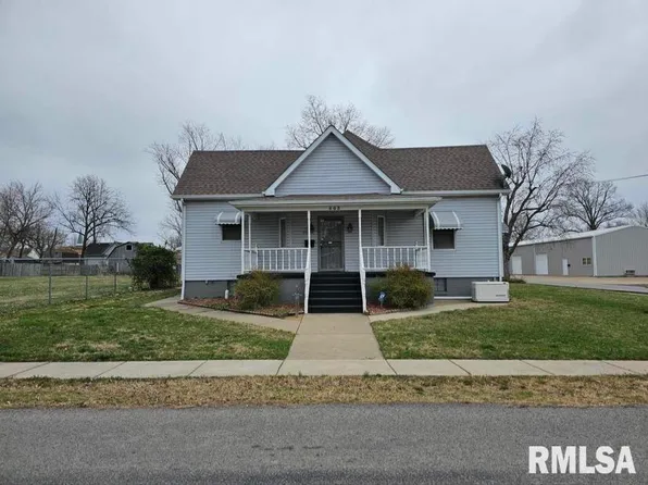 603 N Vicksburg St, Marion, IL 62959