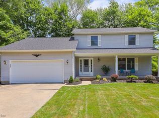 11221 Villa Grande Dr, North Royalton, OH 44133