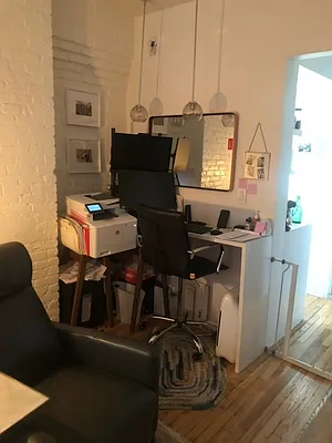 Rented by City Connections Realty | media 2