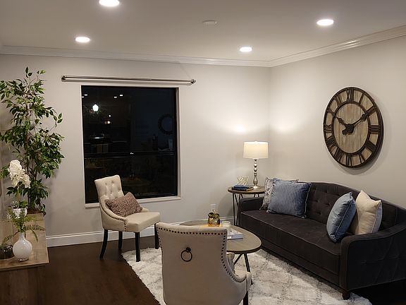 2nd image of 3403 Cocoplum Cir