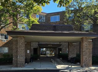 1475 Rebecca Dr APT 409, Hoffman Estates, IL 60169