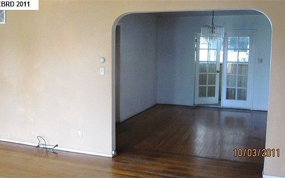 3rd image of 2410 Dover Ave