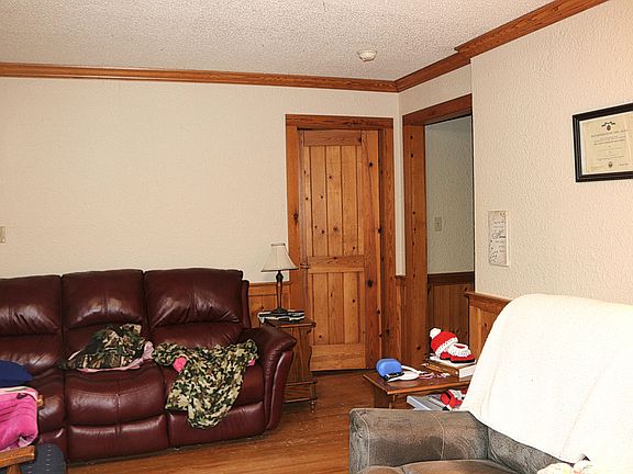 3rd image of 1740 County Road 145