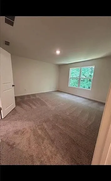 51 Ingleton Dr — Photo 15