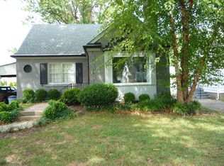 4307 Briarwood Rd, Saint Matthews, KY 40207