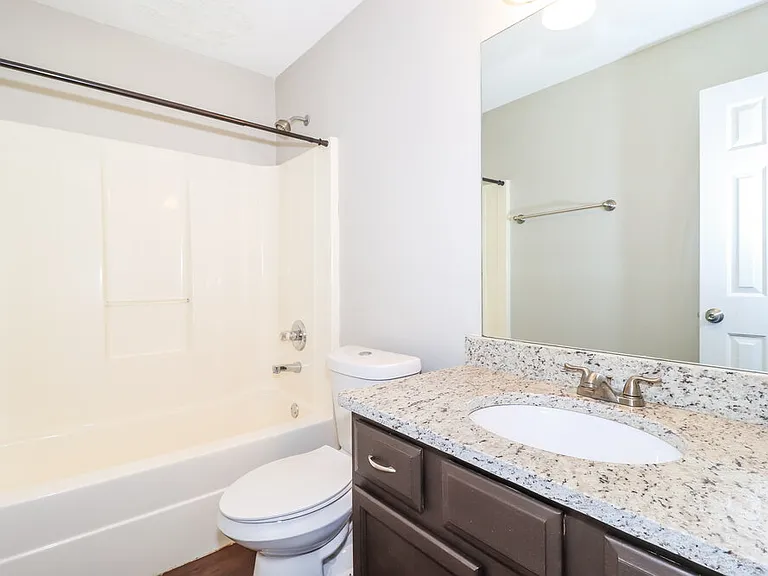 90 Oak Ridge Cv — Photo 16