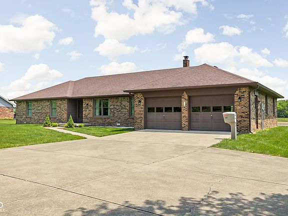 2nd image of 5905 N County Road 600 E