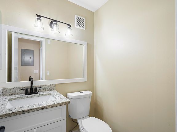 4th image of 210 Foxtail Drive Apt F
