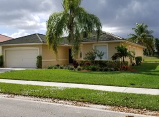 5702 NW 109th Ln, Coral Springs, FL 33076
