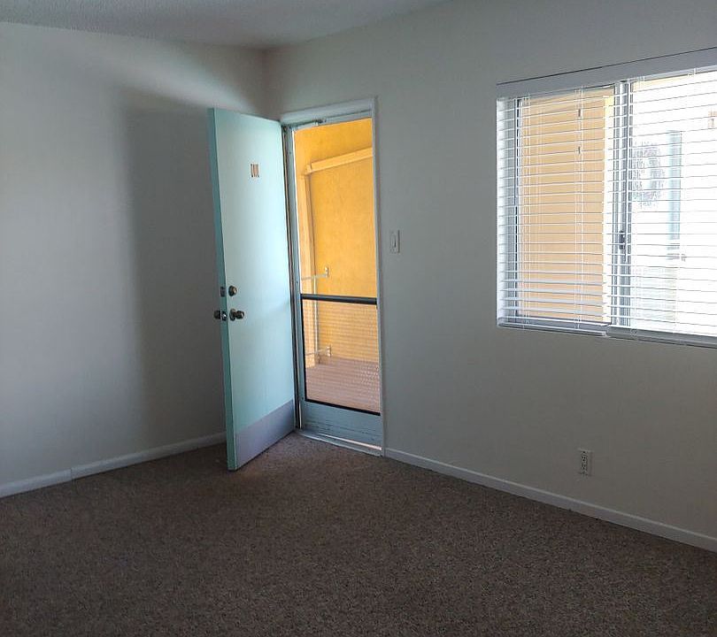 1st image of 4228 Lakewood Blvd #U