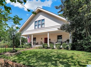 414 Walnut St NE, Decatur, AL 35601