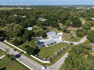 2746 53rd St, Sarasota, FL 34234