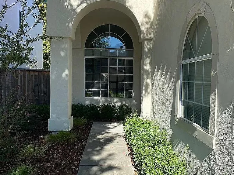 front walkway entry