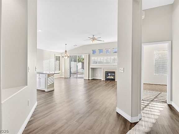 3rd image of 3025 Panorama Ridge Dr