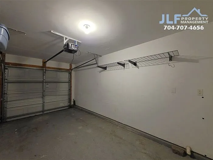 360 Tidmarsh Ct — Photo 20