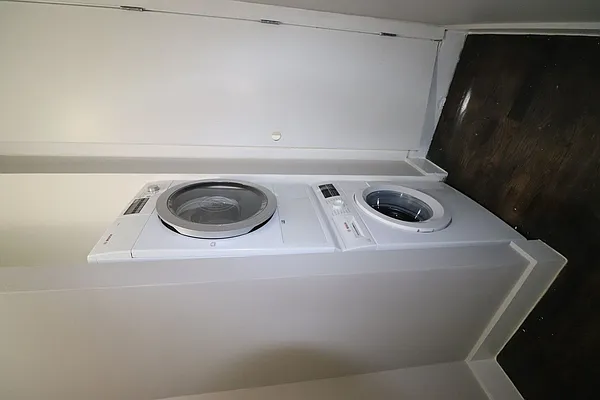 Rented by Bruma Realty LLC | media 35