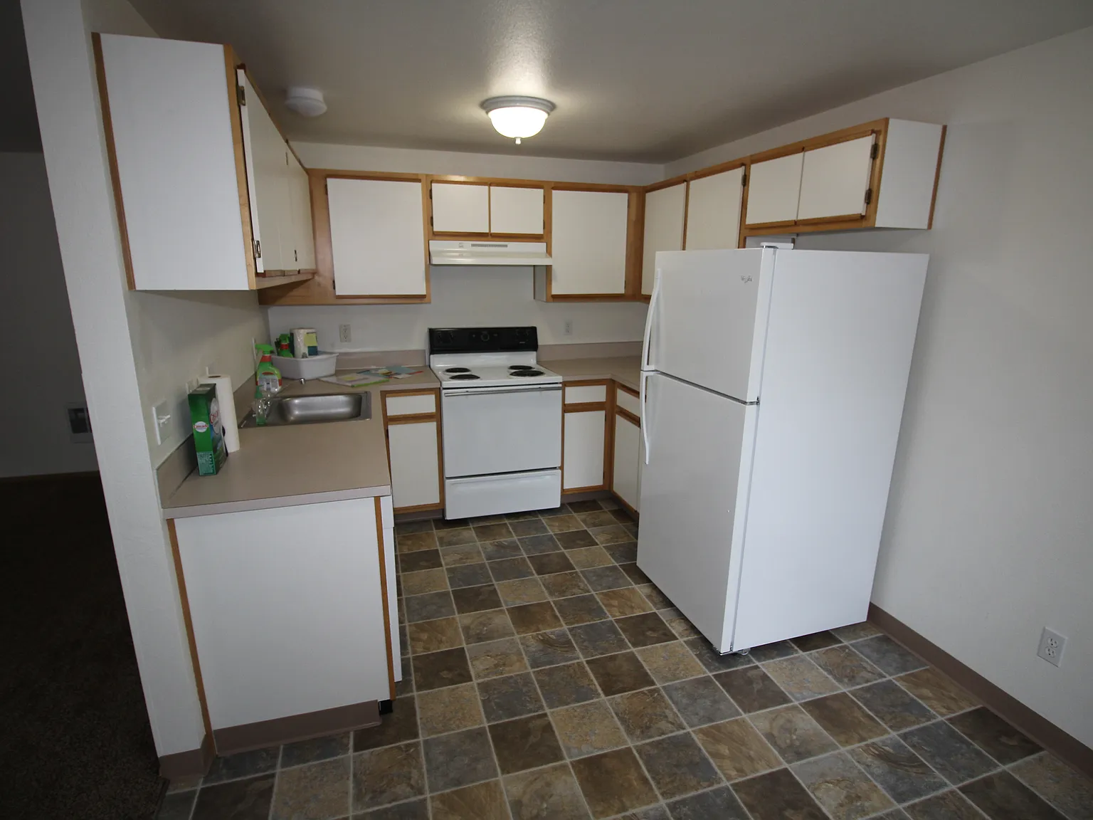 2 bed, 764 sqft, $1,365 — Photo 4