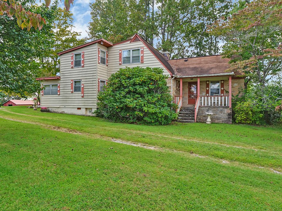 1st image of 1386 Pigeon Ridge Rd