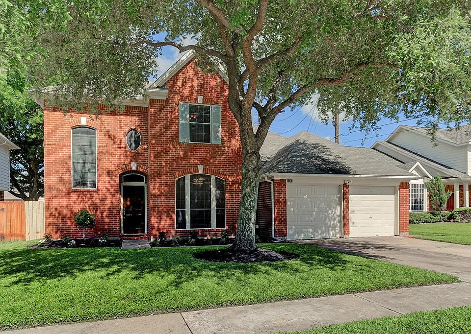1st image of 3747 Lauderwood Ln