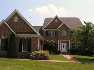 670 Loretto Dr, Wytheville, VA 24382