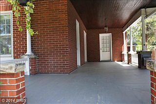 3rd image of 116 E Irvin Ave