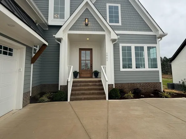 1061 Azalea Garden Cir, Raleigh, NC 27603