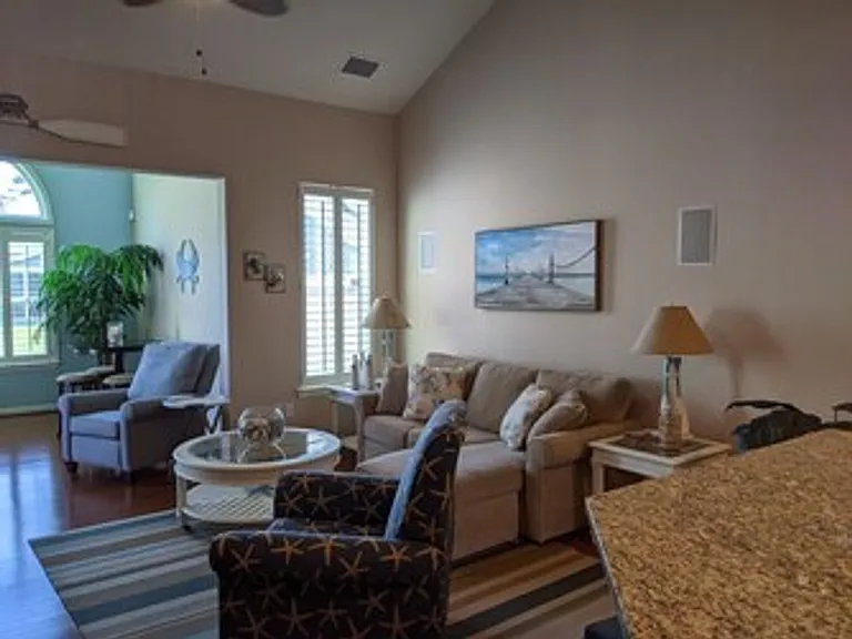 37024 Fairway Dr — Photo 8