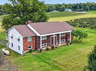 668 S Broadway St, Geneva, OH 44041