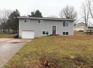 403 S 9th St, Linn, MO 65051