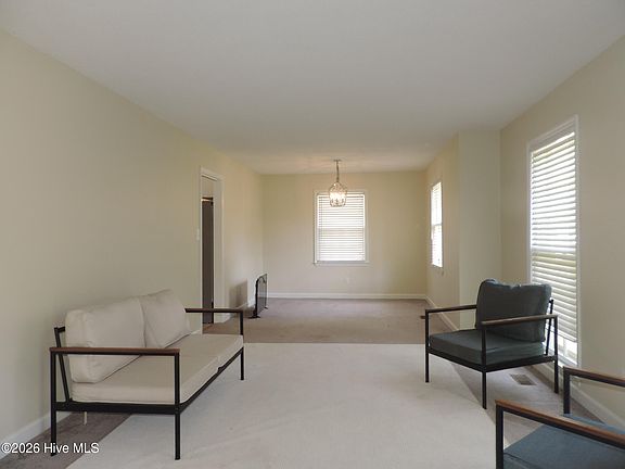 3rd image of 209 Shoreline Drive