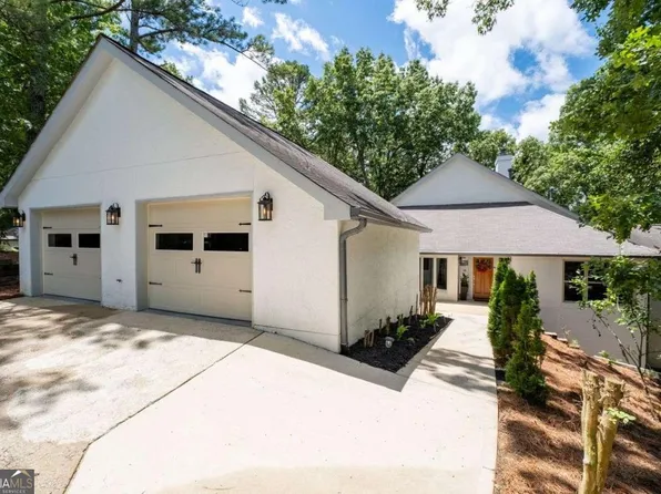 145 Mount Shasta Ln, Johns Creek, GA 30022