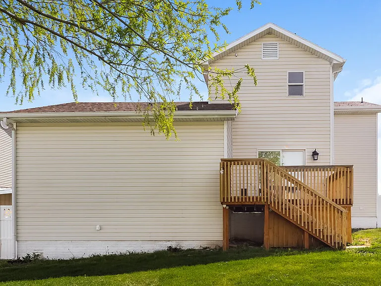 1913 N 170 W — Photo 18