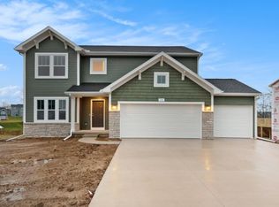 3224 Railtown Rd, Caledonia, MI 49316