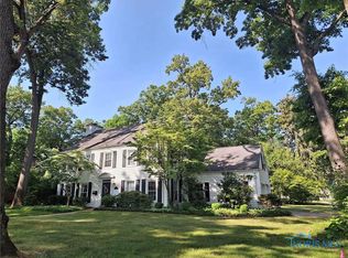 3015 Pembroke Rd, Toledo, OH 43606