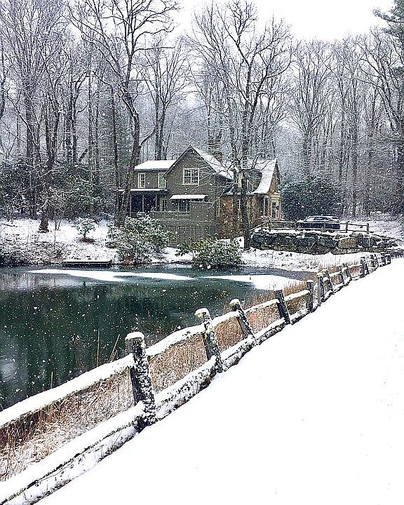 2nd image of 262 Biscuit Rock Rd