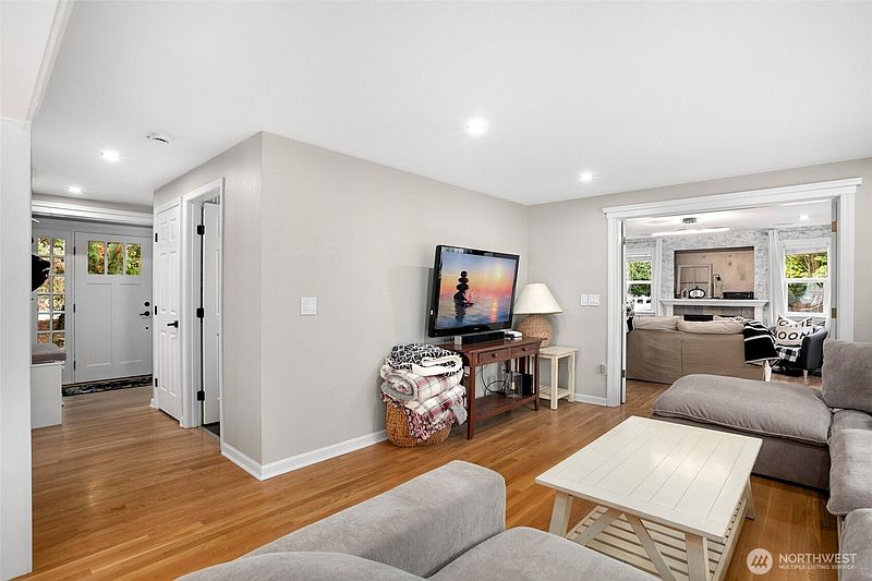 4th image of 22626 165th Avenue SE