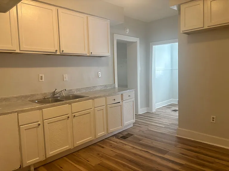 122 Pinecrest Cir — Photo 4