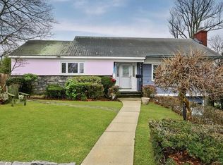 426 5th St, Mamaroneck, NY 10543