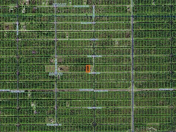3rd image of Laguna Dr