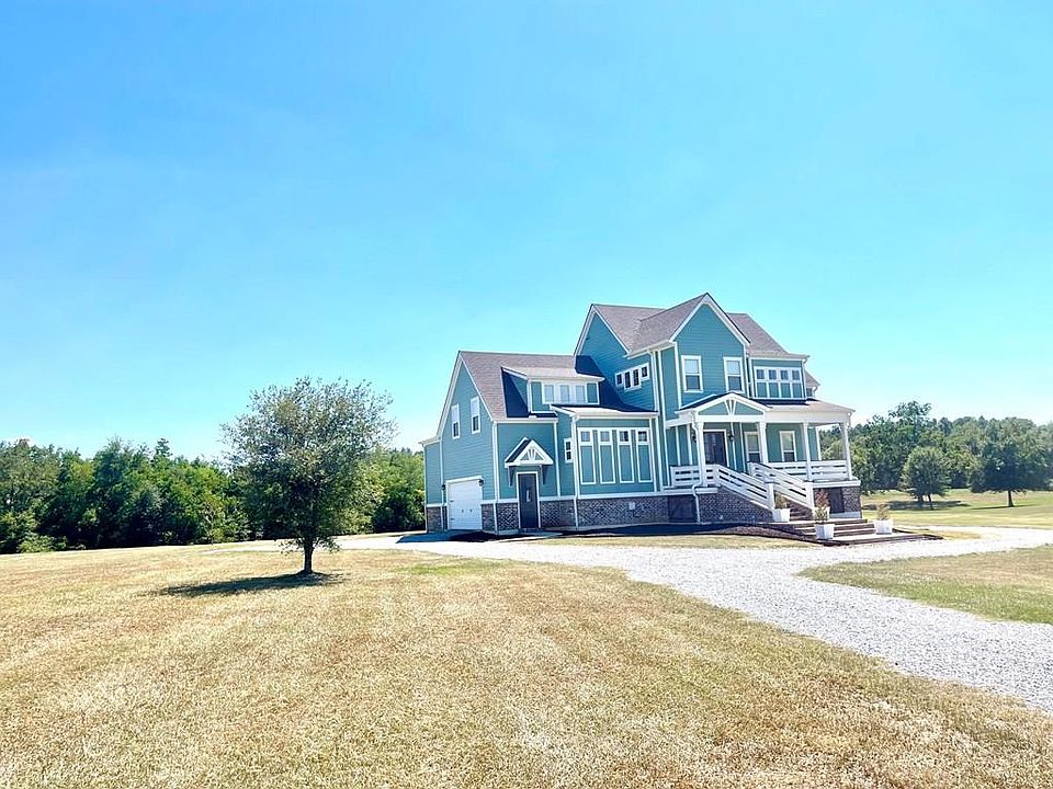 1st image of 493 N Hill Dr