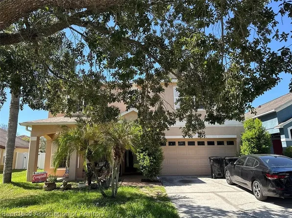 8322 Lake Amhurst Trl, Orlando, FL 32829