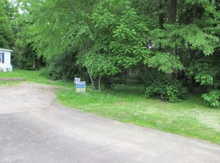 18 Bouy Bay, Lakemoor, IL 60051