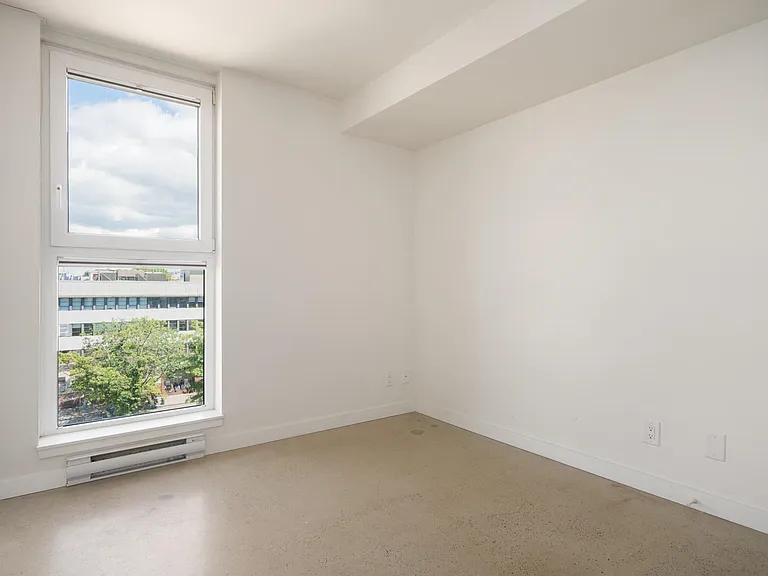 150 Cordova St E #902 — Photo 11