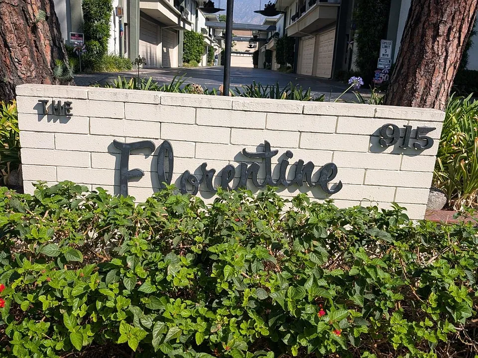915 Fairview Ave #80