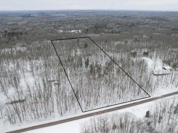6501 S Degerman Rd, Lake Nebagamon, WI 54849