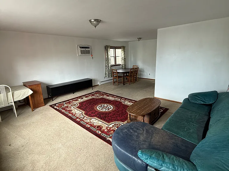542 Liberty Ave — Photo 11