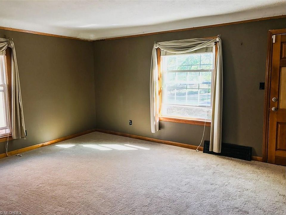 1508 Winchester Rd, Lyndhurst, OH 44124 Zillow