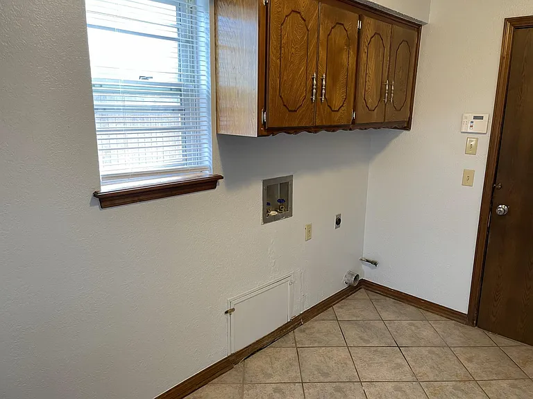 6209 NW 83rd St — Photo 26