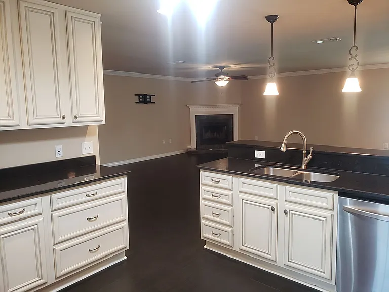 7160 Blue Jack Dr — Photo 8